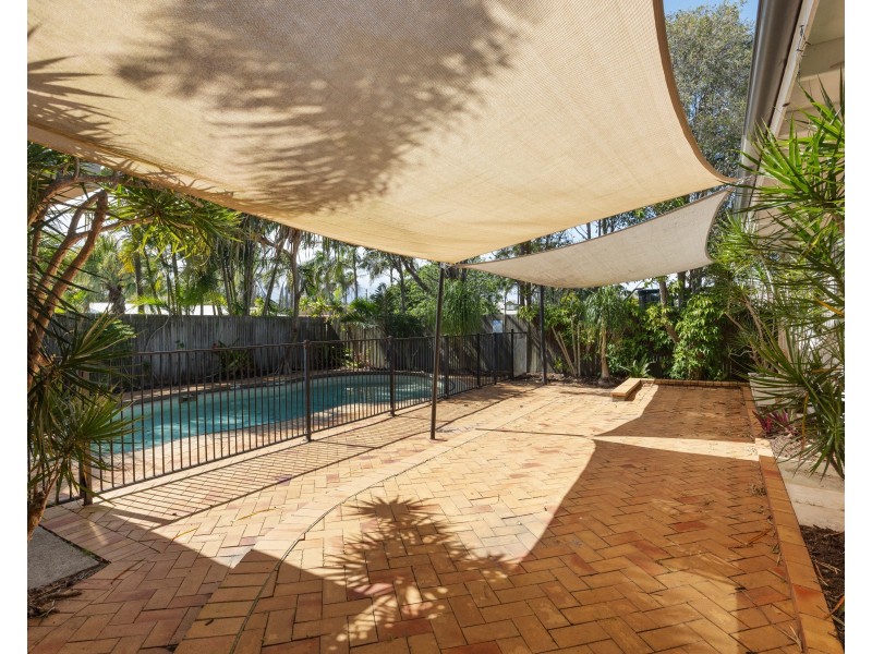 10 Weyba Street, Sunshine Beach QLD 4567