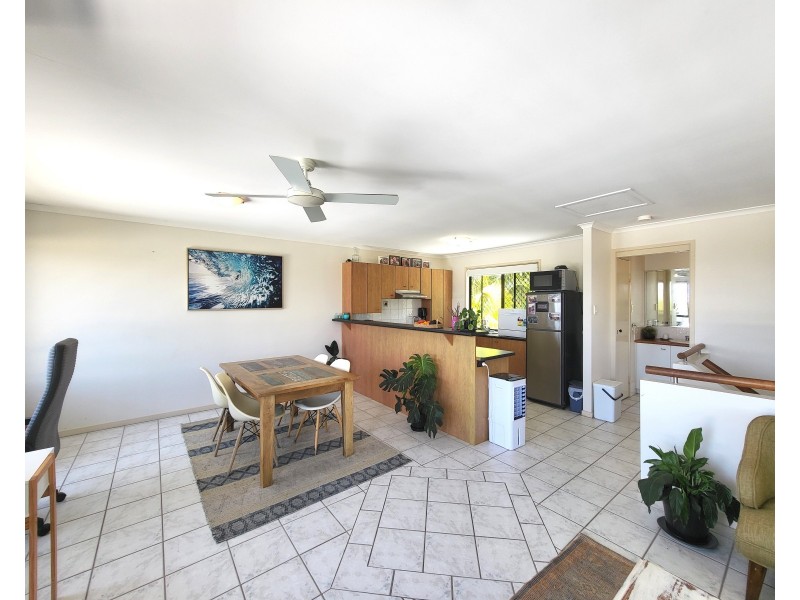 1/17 Advance Place, Sunrise Beach QLD 4567
