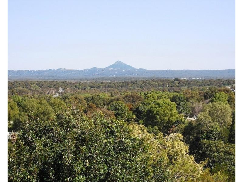 1/17 Advance Place, Sunrise Beach QLD 4567