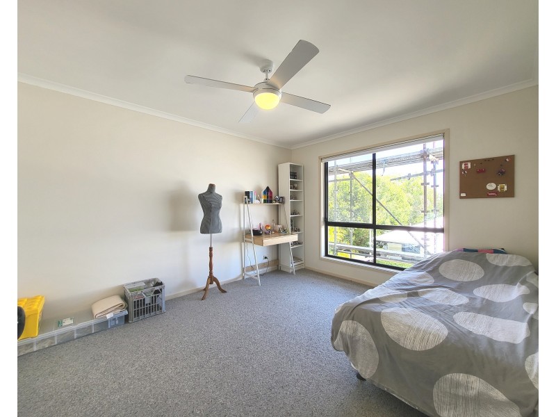 1/17 Advance Place, Sunrise Beach QLD 4567