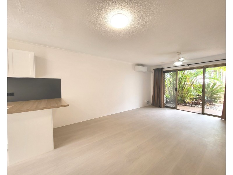 3/12 Cloudsley Street, Noosaville QLD 4566
