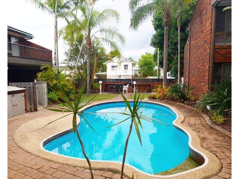 3/12 Cloudsley Street, Noosaville QLD 4566