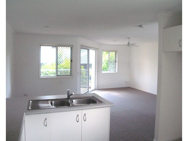 3/76 Southern Cross Parade, Sunrise Beach QLD 4567