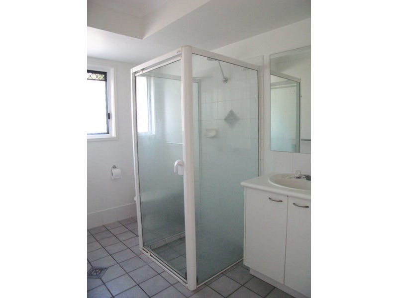 3/76 Southern Cross Parade, Sunrise Beach QLD 4567