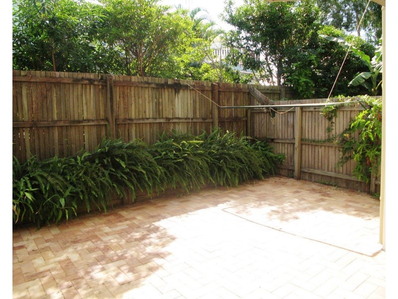 3/76 Southern Cross Parade, Sunrise Beach QLD 4567