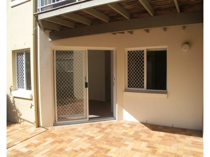 3/76 Southern Cross Parade, Sunrise Beach QLD 4567