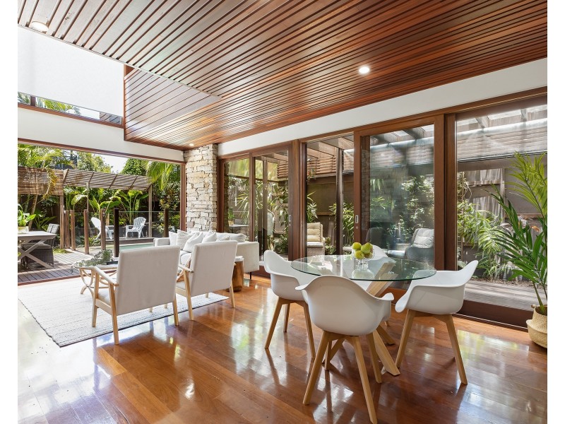 2/14 Weyba Street, Sunshine Beach QLD 4567