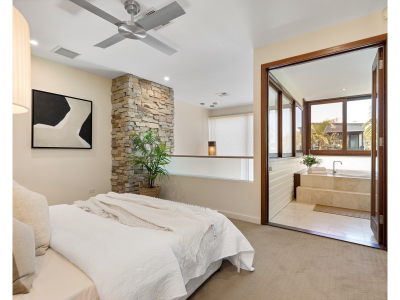 2/14 Weyba Street, Sunshine Beach QLD 4567