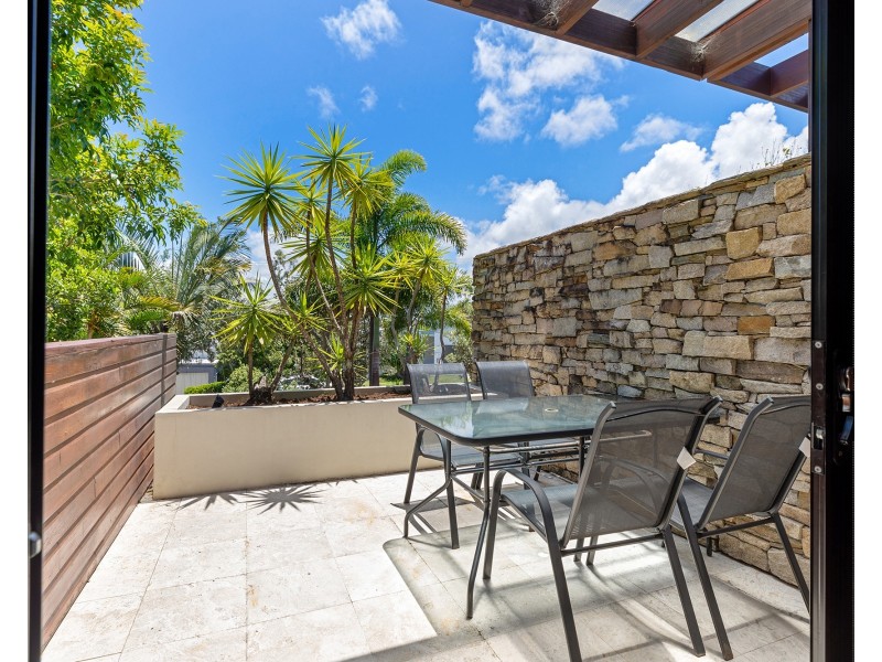2/14 Weyba Street, Sunshine Beach QLD 4567