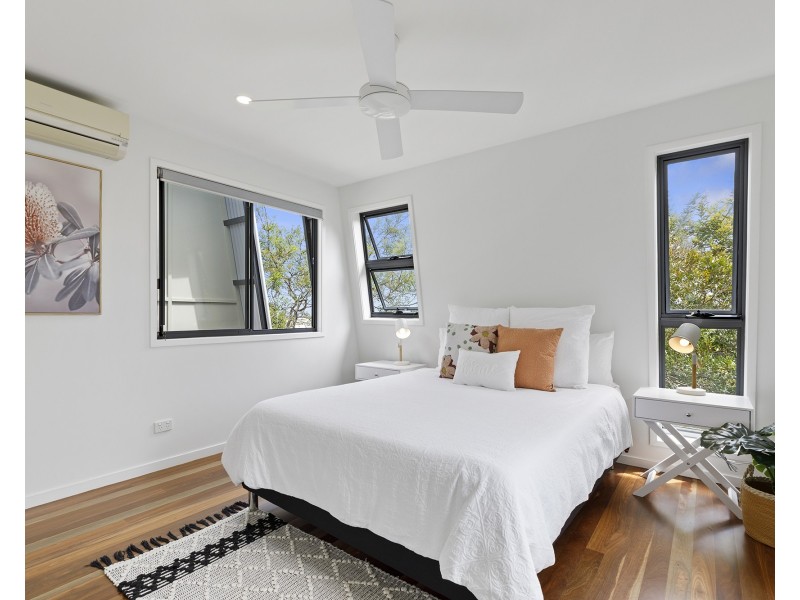 14 Liberty Place, Sunrise Beach QLD 4567