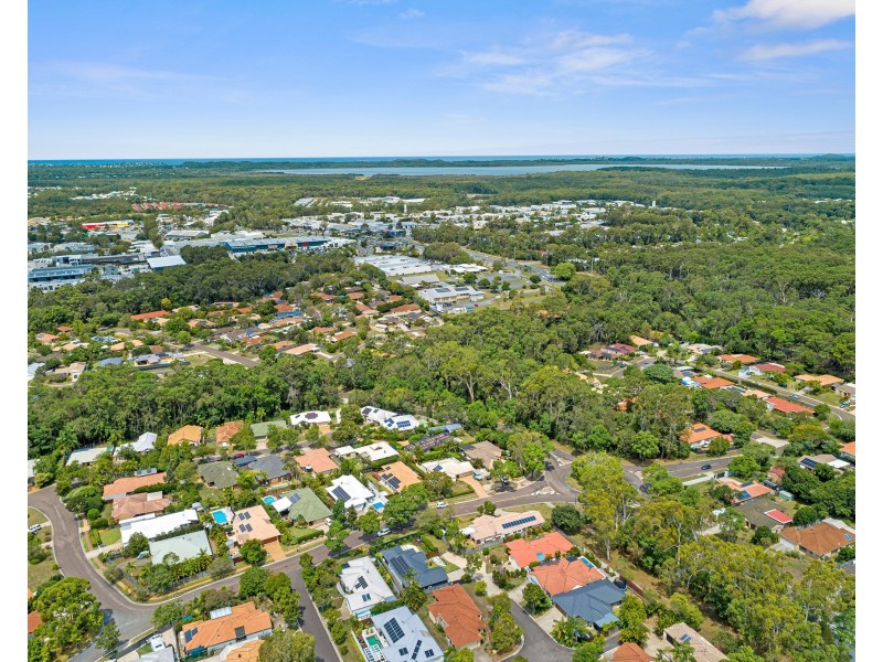 1 Honeyeater Avenue, Noosaville QLD 4566