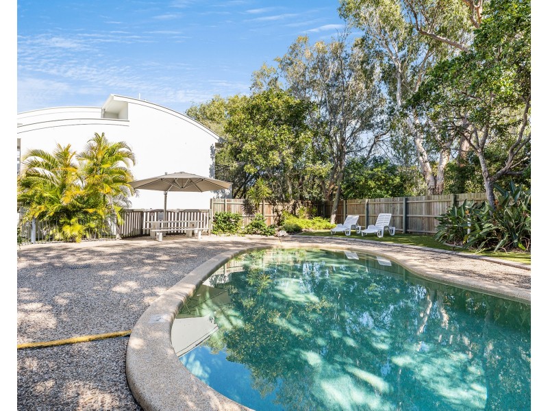 7/1-3 Beacon Court, Sunrise Beach QLD 4567