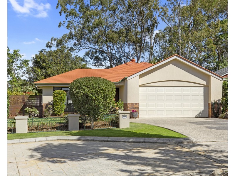 11 Raven Way, Noosaville QLD 4566