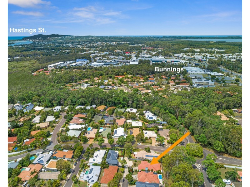 11 Raven Way, Noosaville QLD 4566