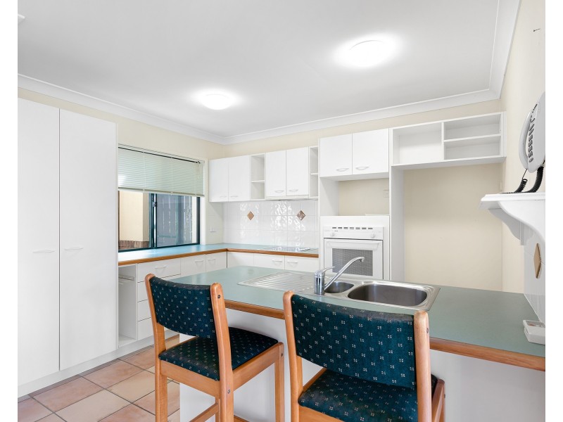 11 Raven Way, Noosaville QLD 4566