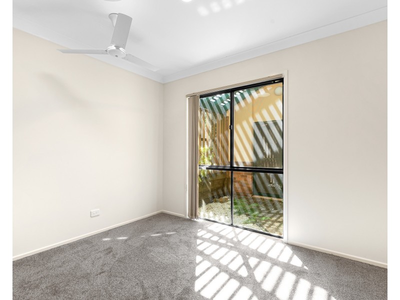 11 Raven Way, Noosaville QLD 4566