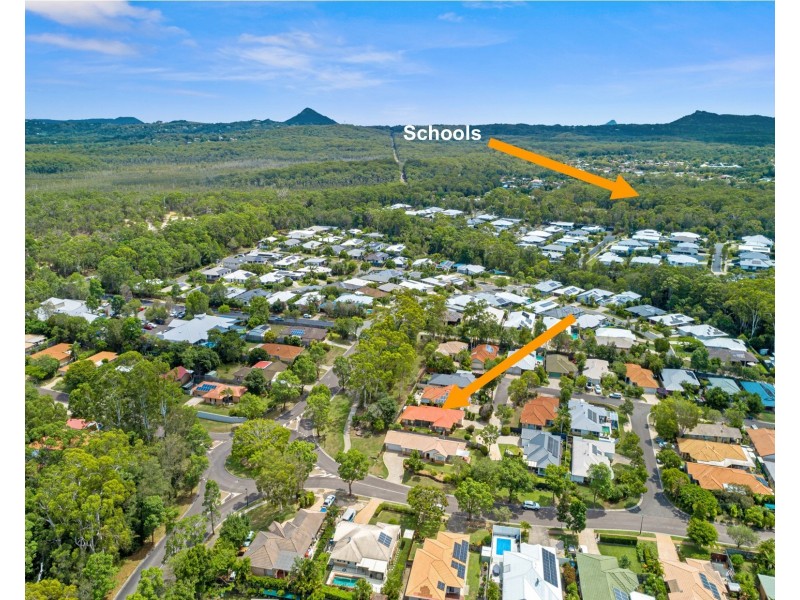 11 Raven Way, Noosaville QLD 4566