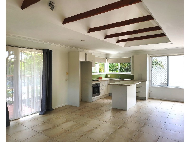 1/54 Orealla Crescent, Sunrise Beach QLD 4567