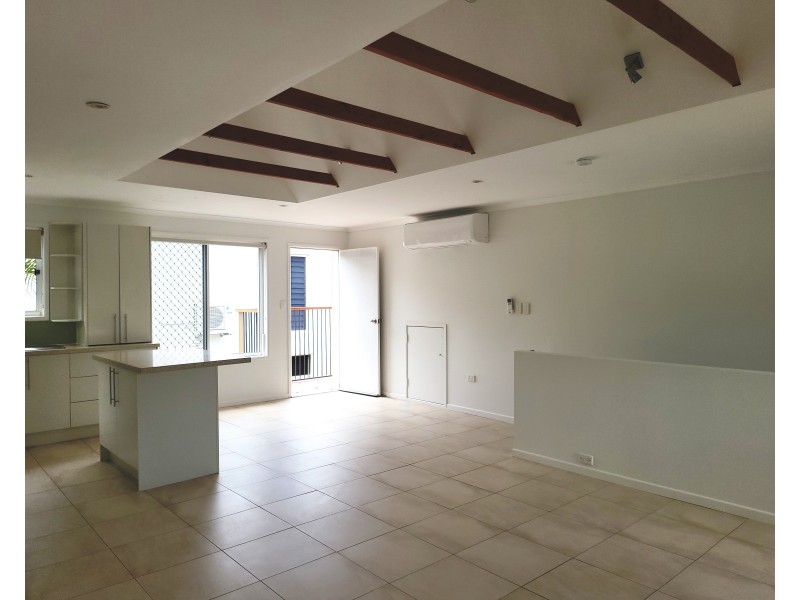 1/54 Orealla Crescent, Sunrise Beach QLD 4567