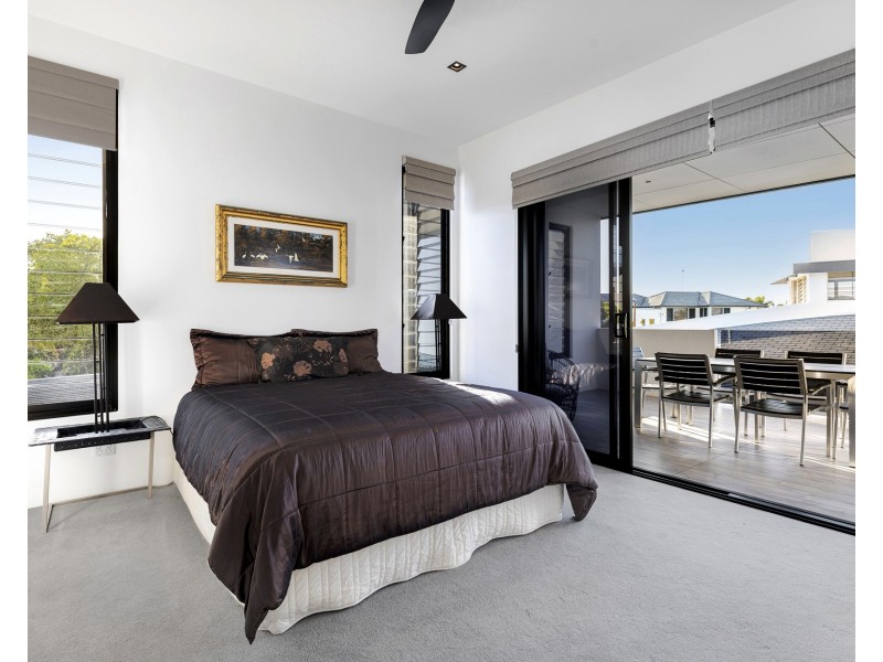 38 The Promontory, Noosa Waters QLD 4566