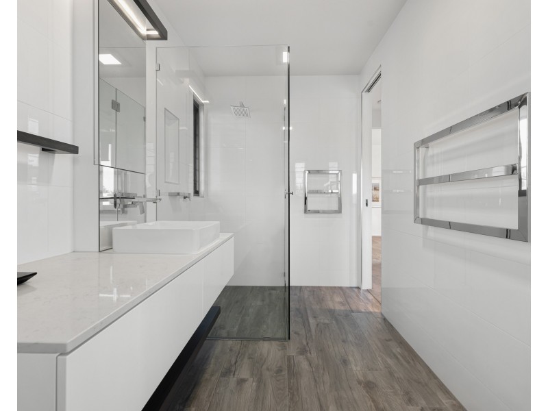 38 The Promontory, Noosa Waters QLD 4566