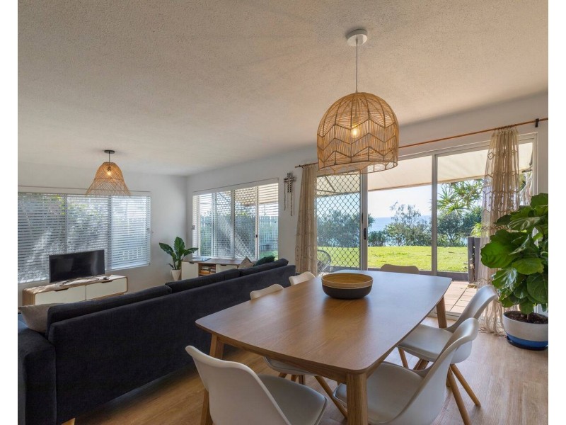 1/22 Corsair Crescent, Sunrise Beach QLD 4567