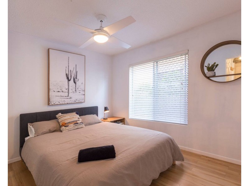 1/22 Corsair Crescent, Sunrise Beach QLD 4567