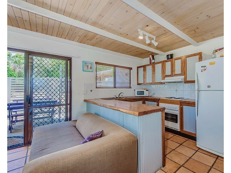 1/3 Nebula Street, Sunshine Beach QLD 4567