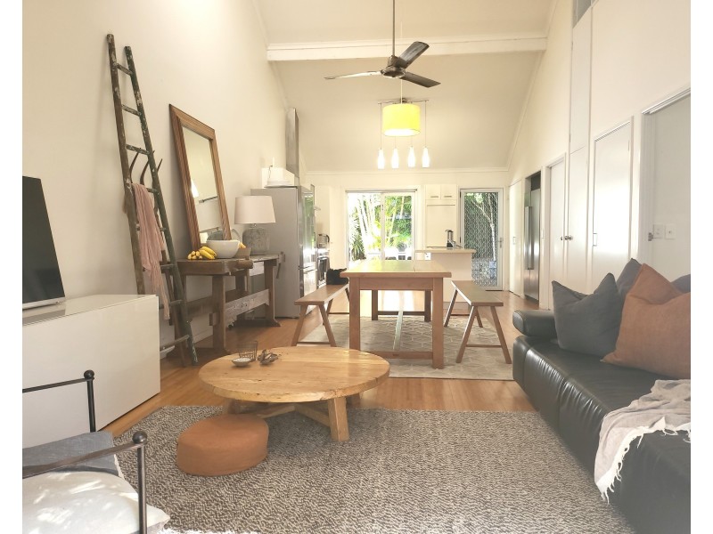 2/23 Bryan Street, Sunshine Beach QLD 4567