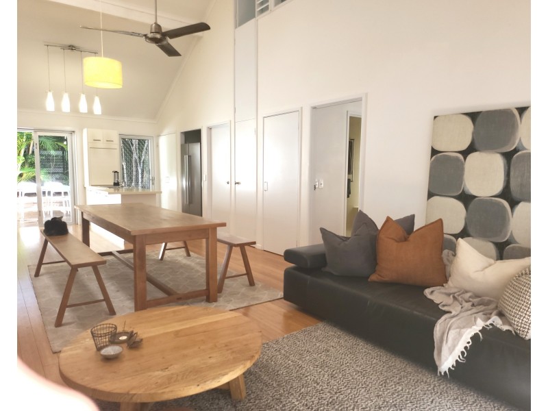 2/23 Bryan Street, Sunshine Beach QLD 4567