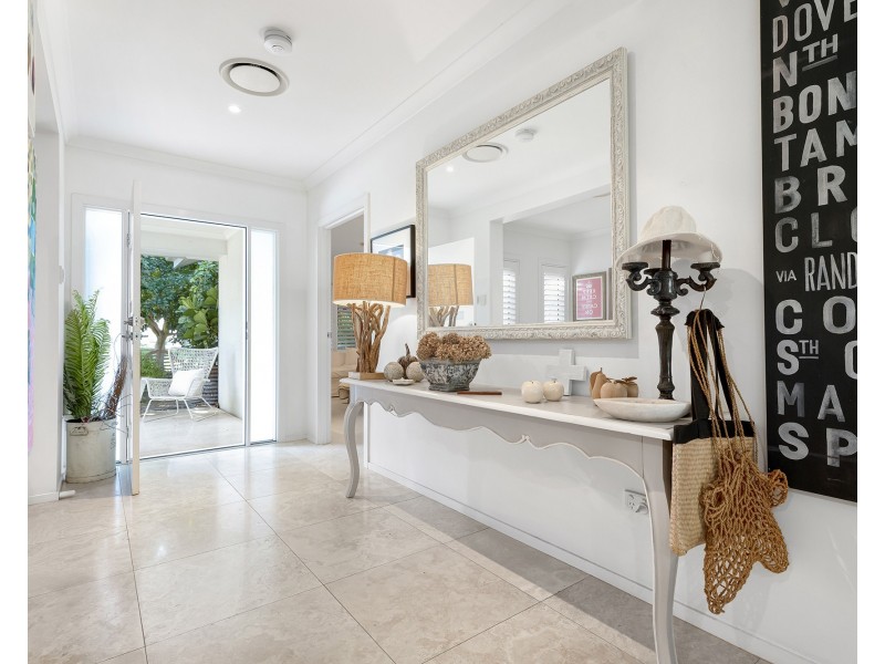 134 Shorehaven Dve, Noosa Waters QLD 4566