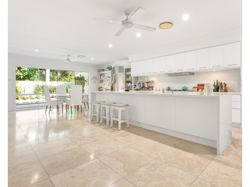 134 Shorehaven Dve, Noosa Waters QLD 4566