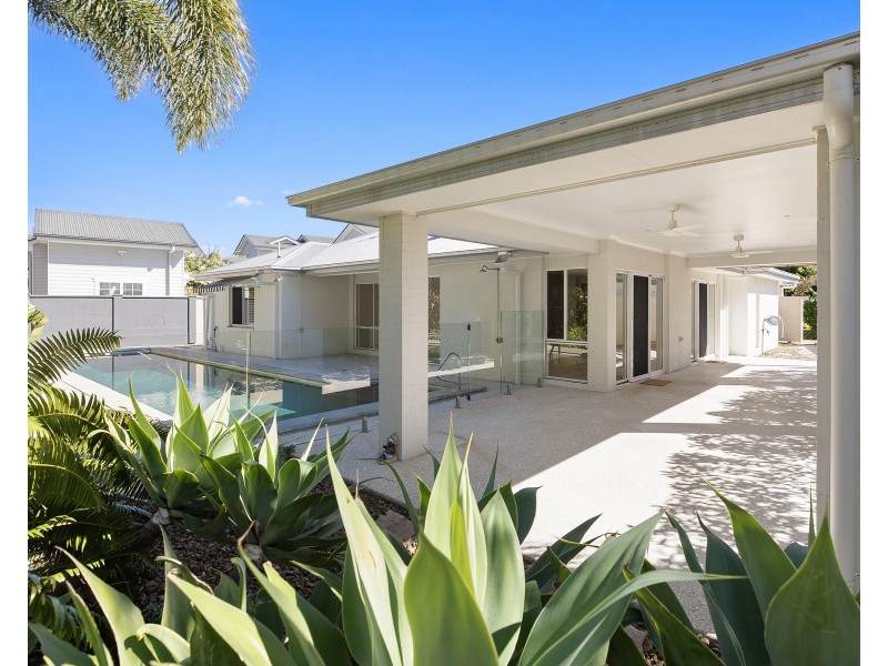 134 Shorehaven Dve, Noosa Waters QLD 4566