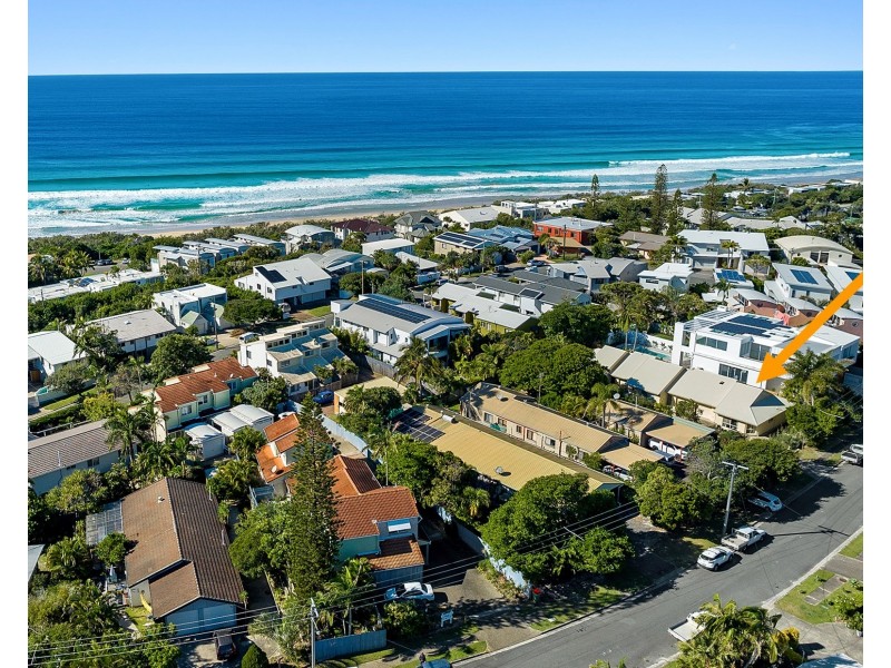 1/8 Margit Cr, Sunrise Beach QLD 4567