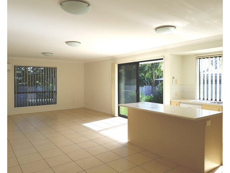 7 Prospect Place, Cooroy QLD 4563