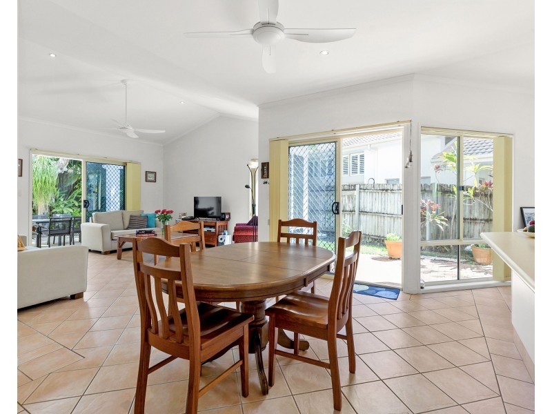 1/25 Bluefin Court, Noosa Waters QLD 4566