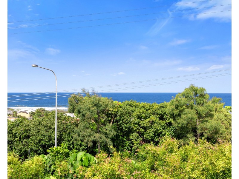 1 Podargus Parade, Peregian Beach QLD 4573