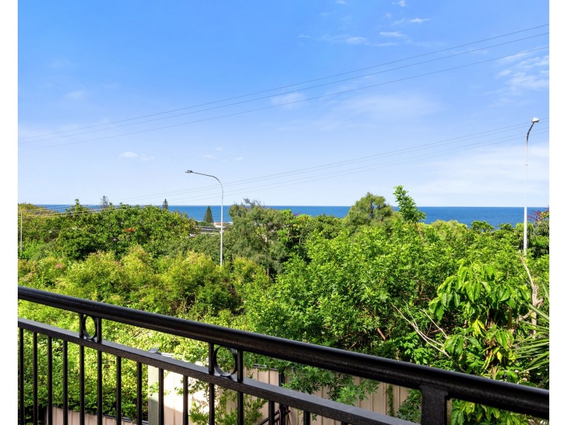 1 Podargus Parade, Peregian Beach QLD 4573