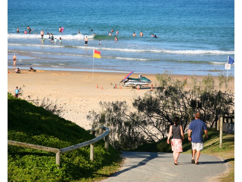 unit 3/4 Ray Street, Sunshine Beach QLD 4567