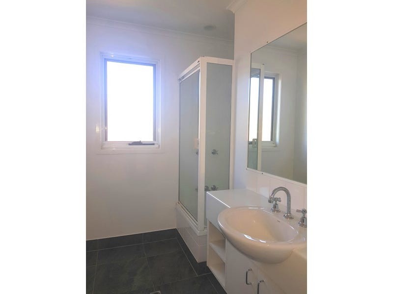 3/9 Lipton Street, Sunrise Beach QLD 4567