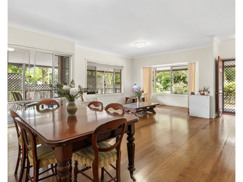 23 Robert Street, Noosaville QLD 4566