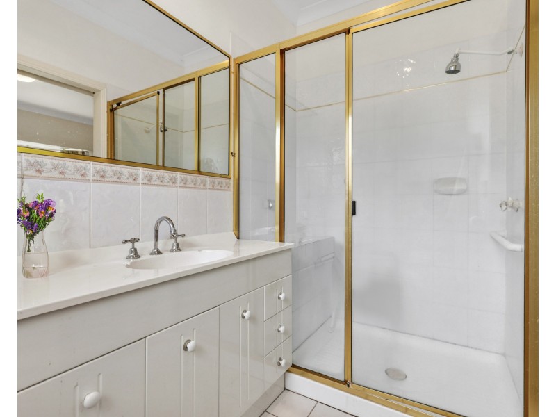 23 Robert Street, Noosaville QLD 4566