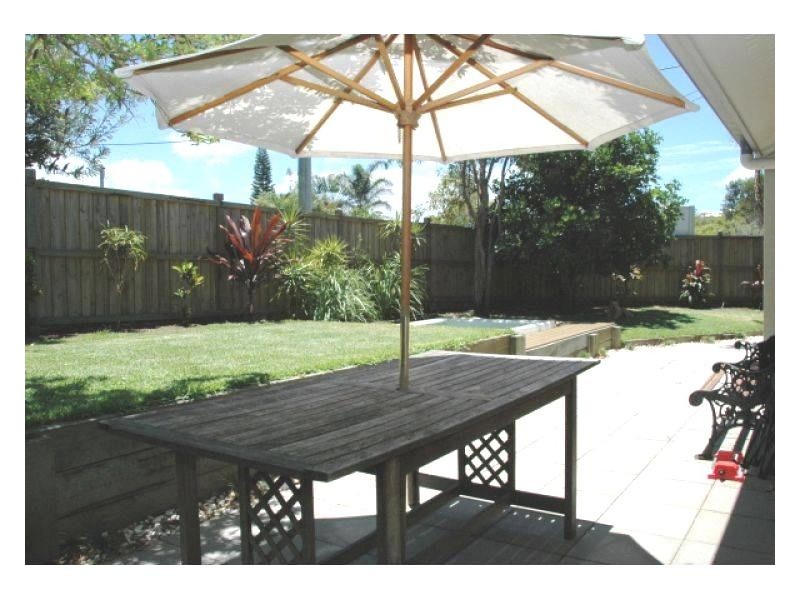 2/54 Orealla Crescent, Sunrise Beach QLD 4567