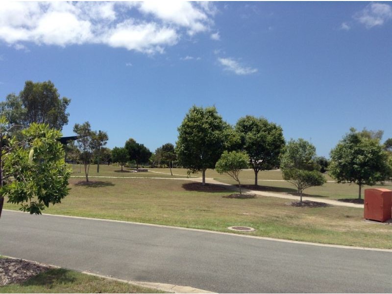 17 Magellan Cres, Sippy Downs QLD 4556