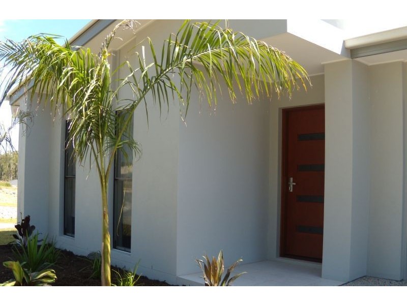 18 Waterville Way, Peregian Springs QLD 4573