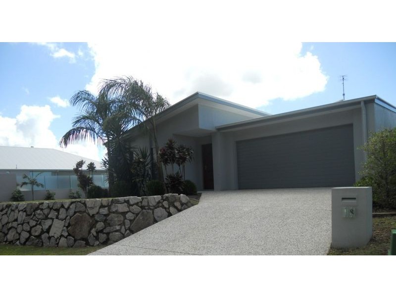 18 Waterville Way, Peregian Springs QLD 4573