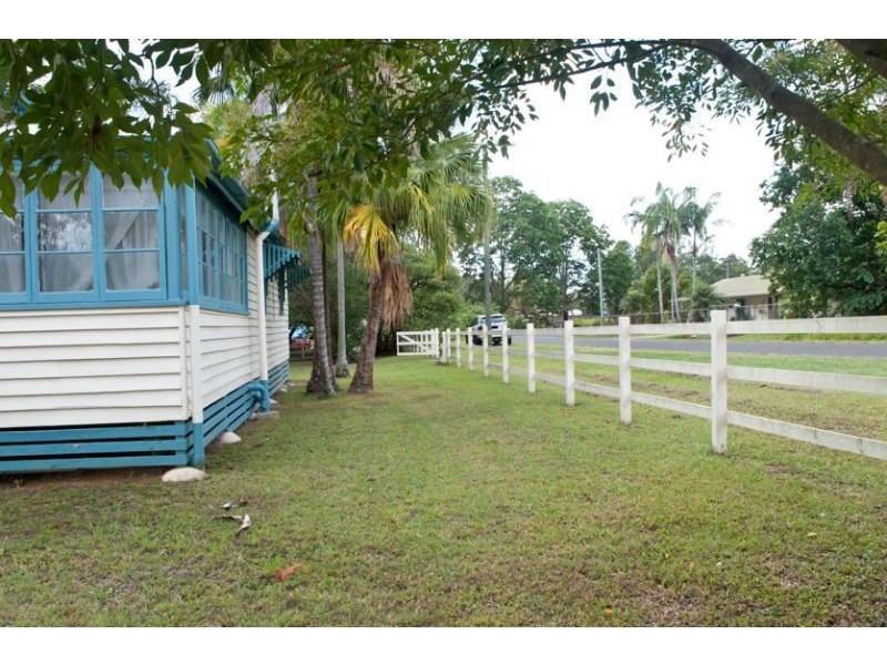 54 Farrell St, Yandina QLD 4561