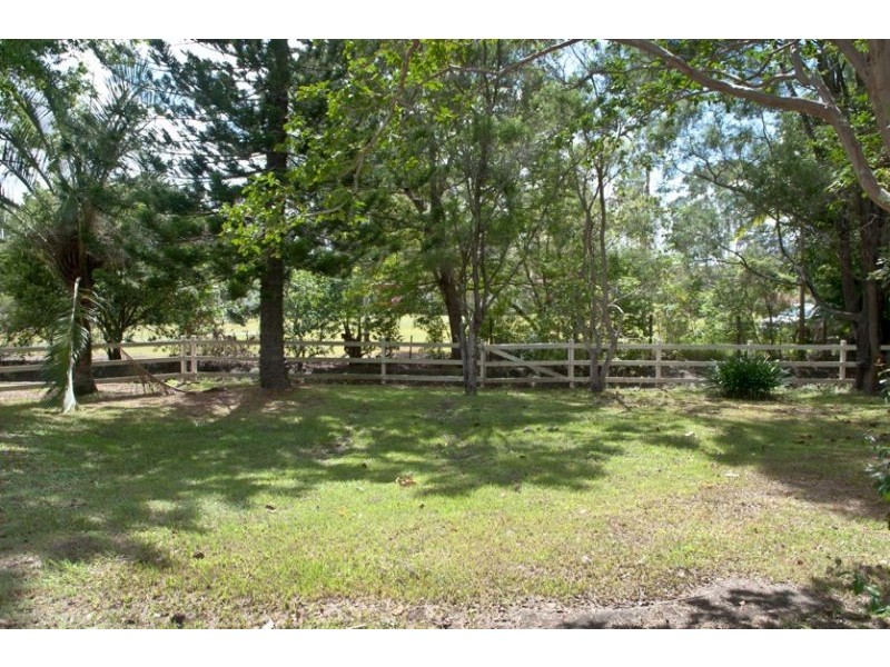 54 Farrell St, Yandina QLD 4561