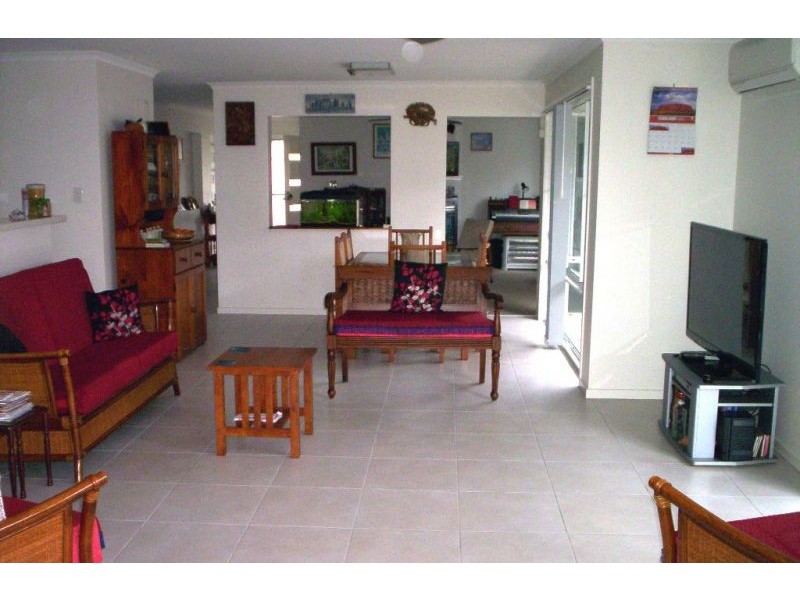 10 Albany Street, Sippy Downs QLD 4556