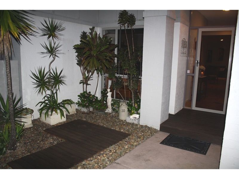 109 Albany Street, Sippy Downs QLD 4556
